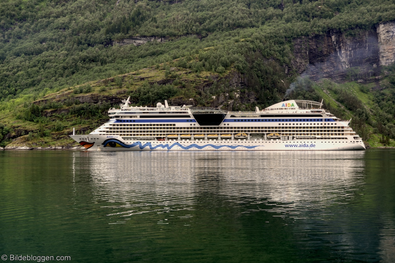 M/S Aida Luna - Geiranger 2013