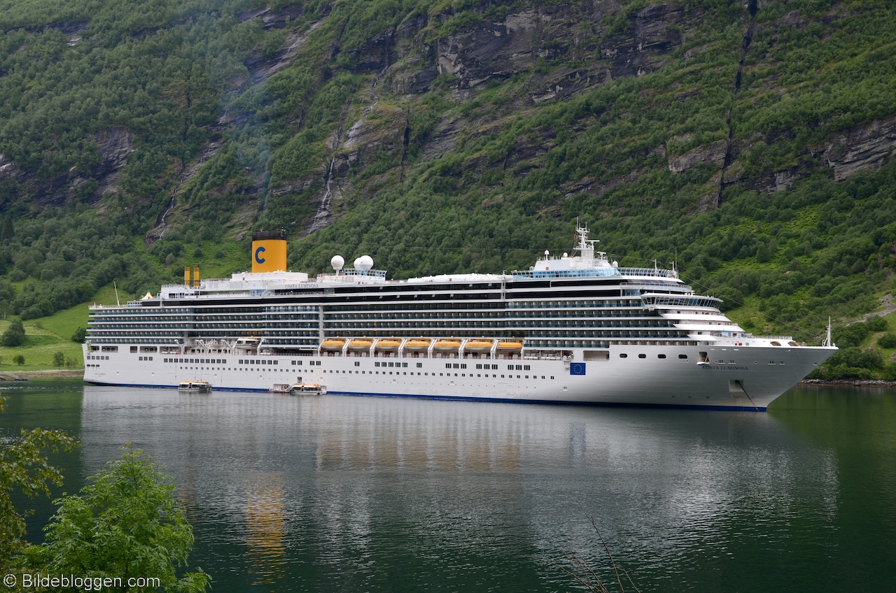 M/S Costa Luminosa - Geiranger 2013