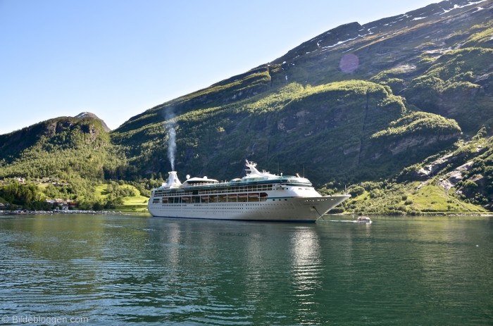 M/S Vision of the Seas - Geiranger 2013