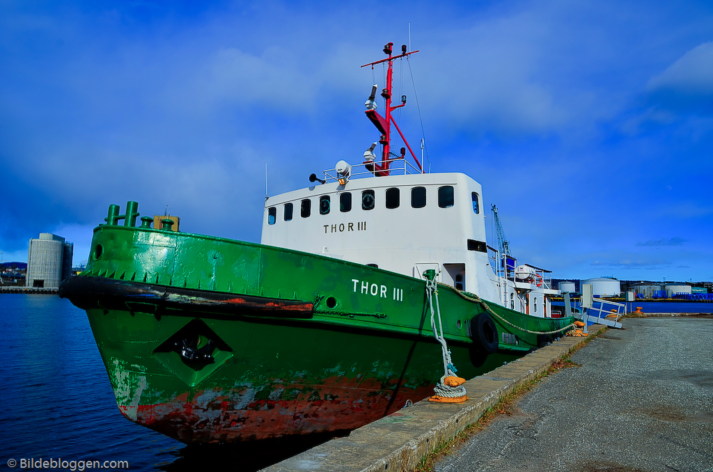 Thor III til kai i Drammen